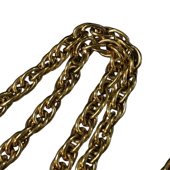 Chanel vintage gold-tone chain necklace with medallion - Picture 5 of 7